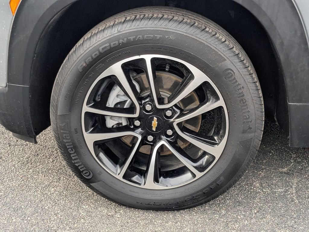 Used 2025 Chevrolet TrailBlazer LT image 28