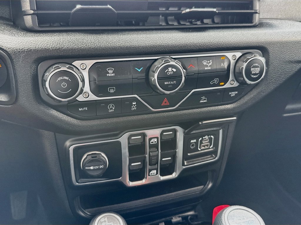 Used 2024 Jeep Gladiator Sport AWD/4WD image 15