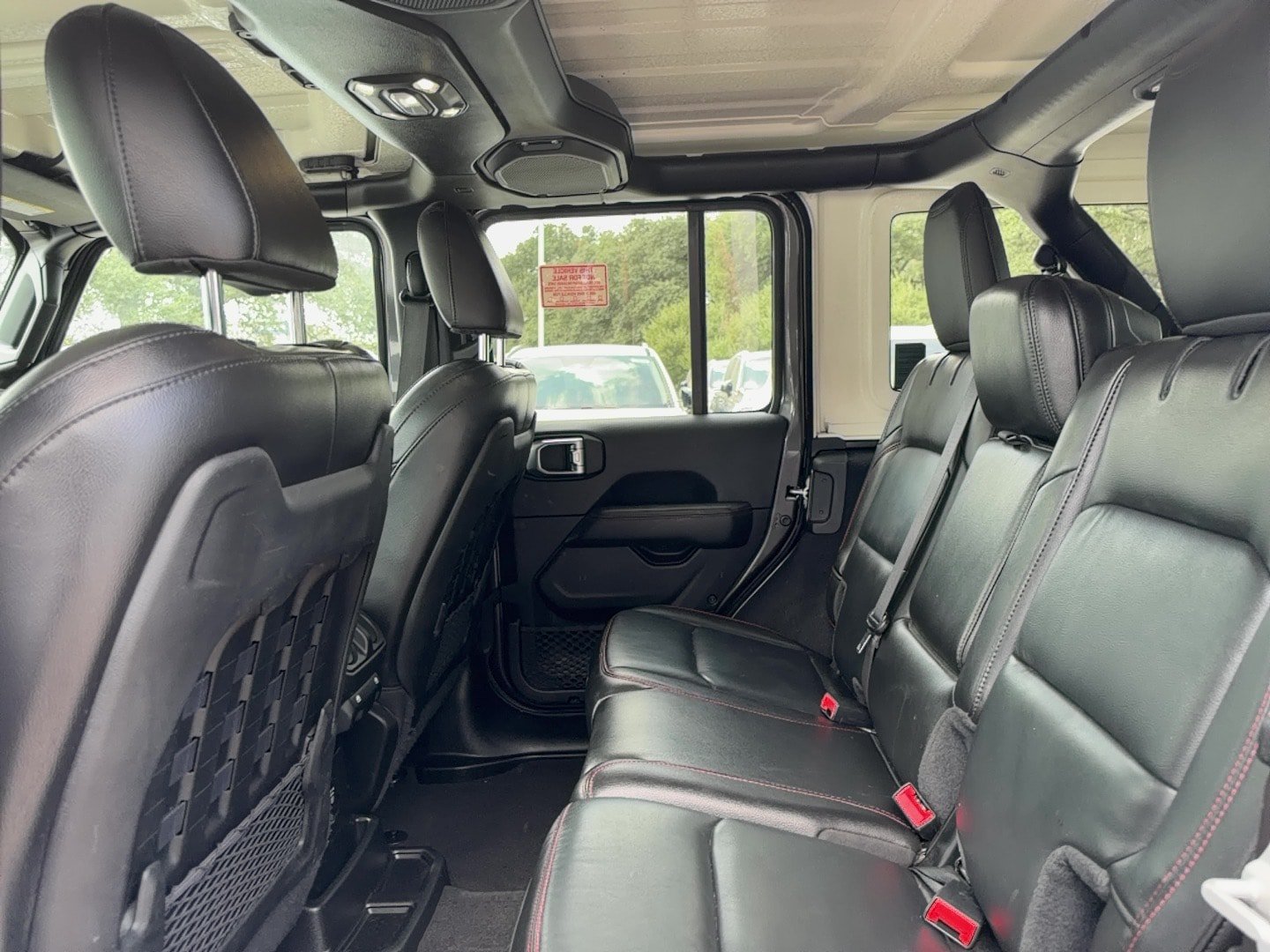 Used 2021 Jeep Wrangler Unlimited Rubicon AWD/4WD image 11