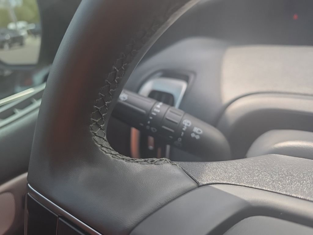 Used 2025 Ford Expedition Max Active image 16