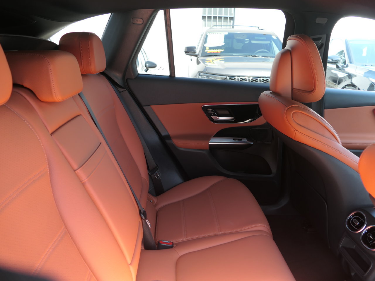 Used 2026 Mercedes-Benz GLC 300 image 21