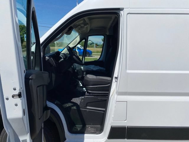 New 2026 RAM ProMaster 2500 w/ Convenience Group FWD image 11
