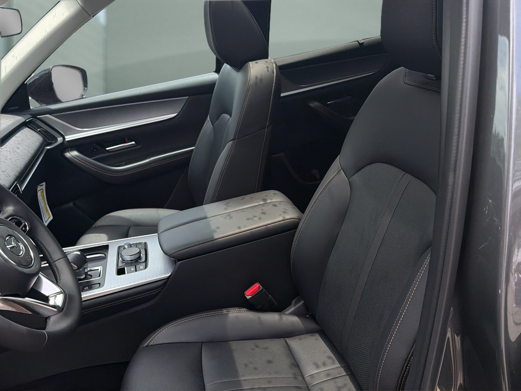 New 2026 MAZDA CX-90 Plug-In Hybrid w/Premium Sport AWD/4WD image 10