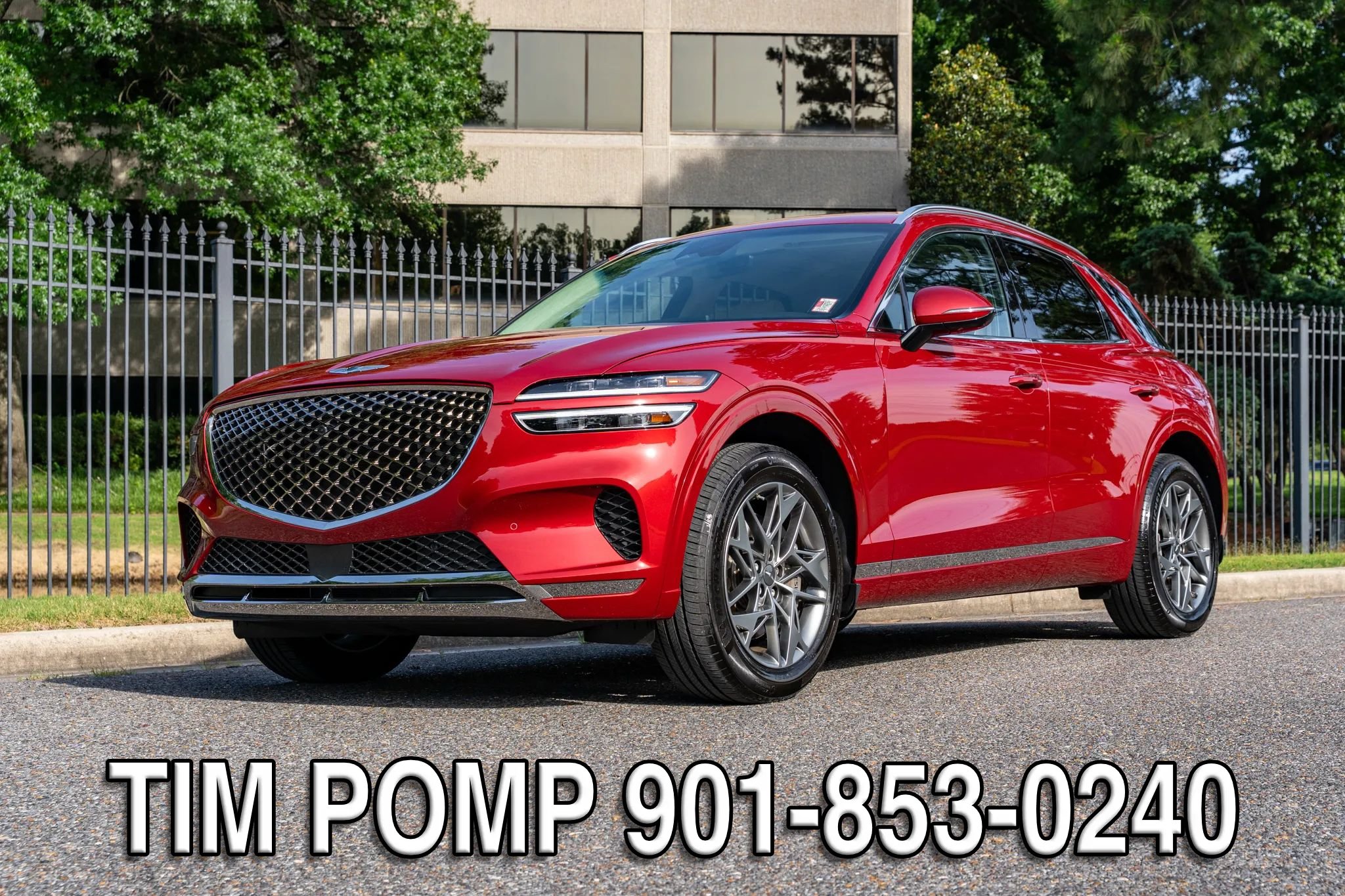 Used 2024 Genesis GV70 2.5T w/ Advanced Package AWD/4WD image 1