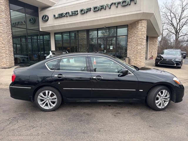 Used 2008 INFINITI M35 x w/ Technology Pkg image 2