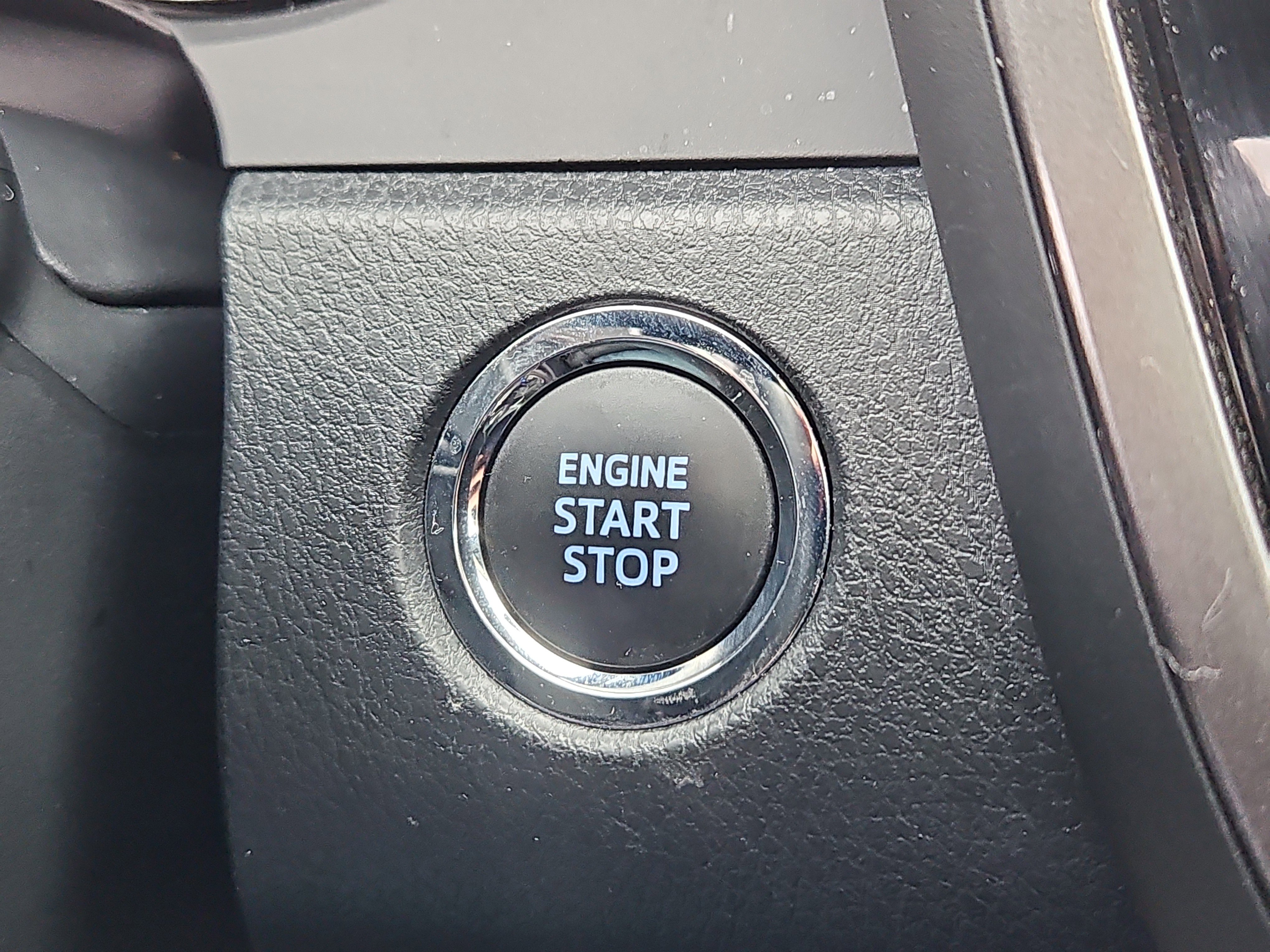 Used 2024 Toyota Camry SE image 13