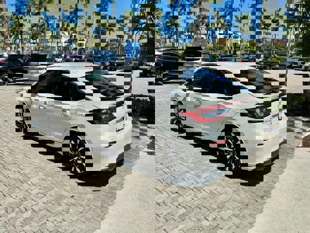 Used 2024 Honda Civic EX-L image 4