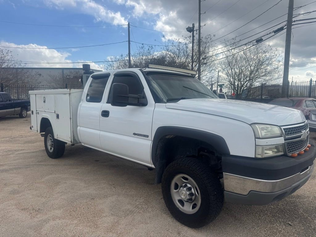 Used 2005 Chevrolet Silverado 2500 W/T image 3