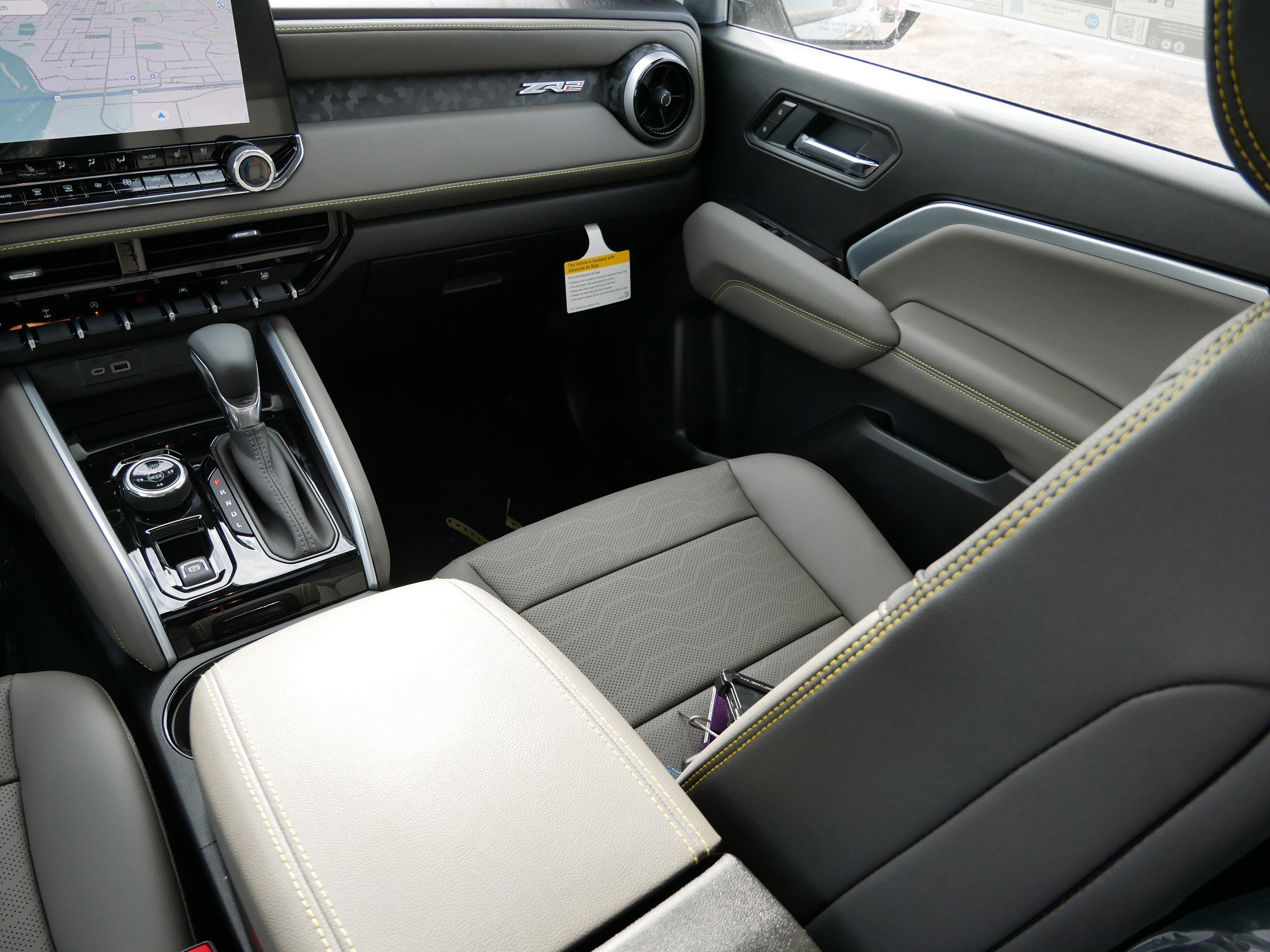 New 2026 Chevrolet Colorado ZR2 w/ Technology Package image 15