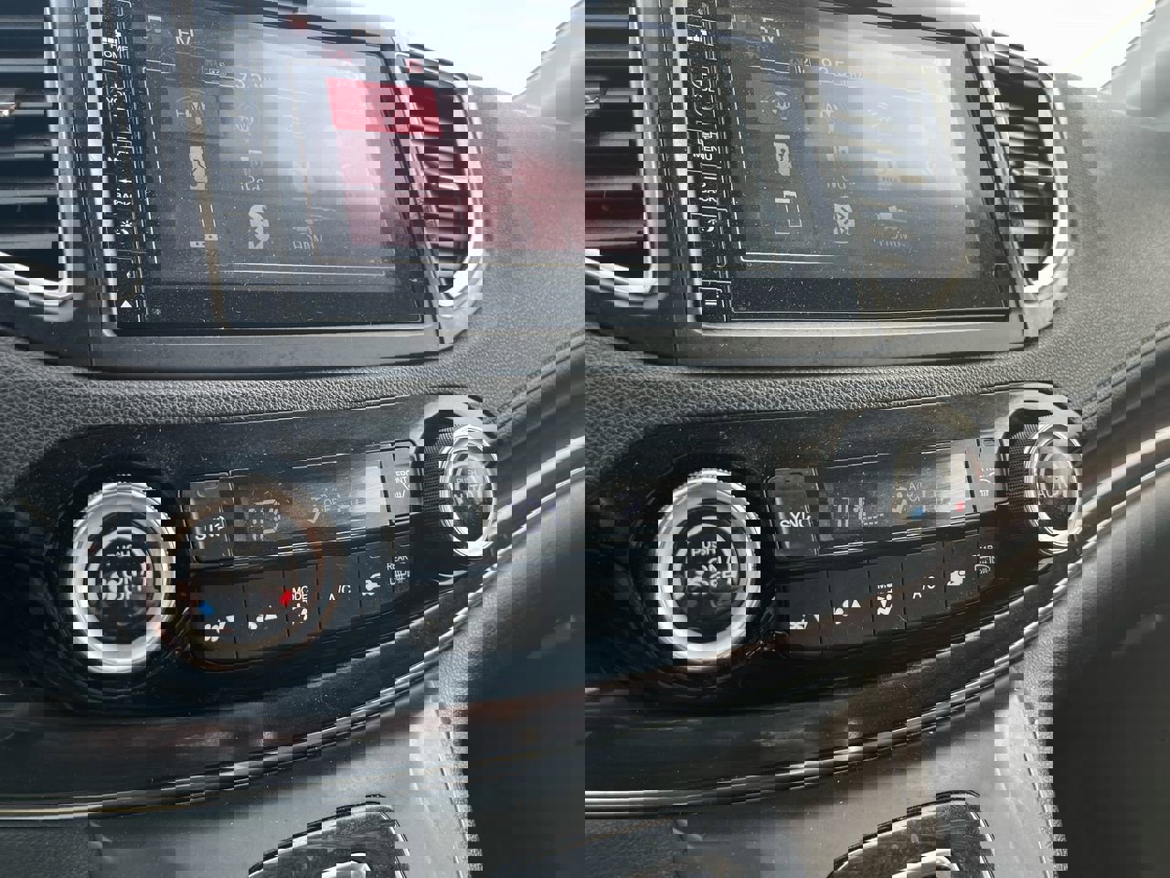 Used 2016 Honda CR-V Touring image 35