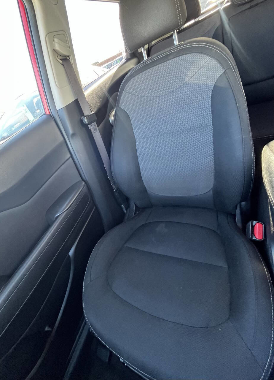 Used 2018 Kia Soul + FWD image 23