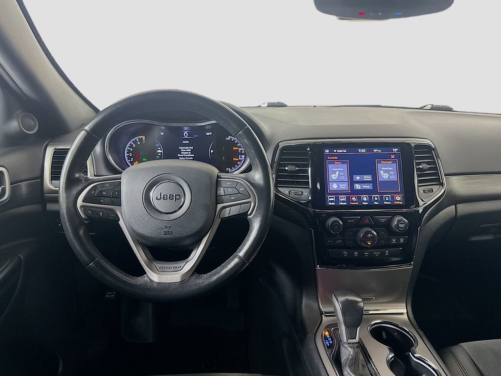 Used 2020 Jeep Grand Cherokee Altitude image 18