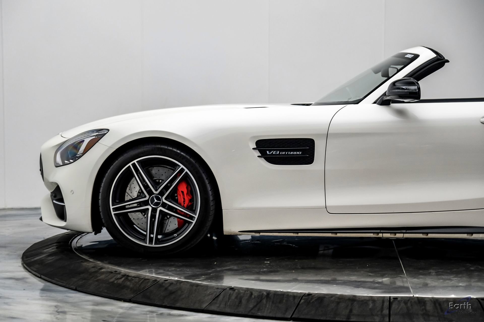 Used 2018 Mercedes-Benz AMG GT C image 11