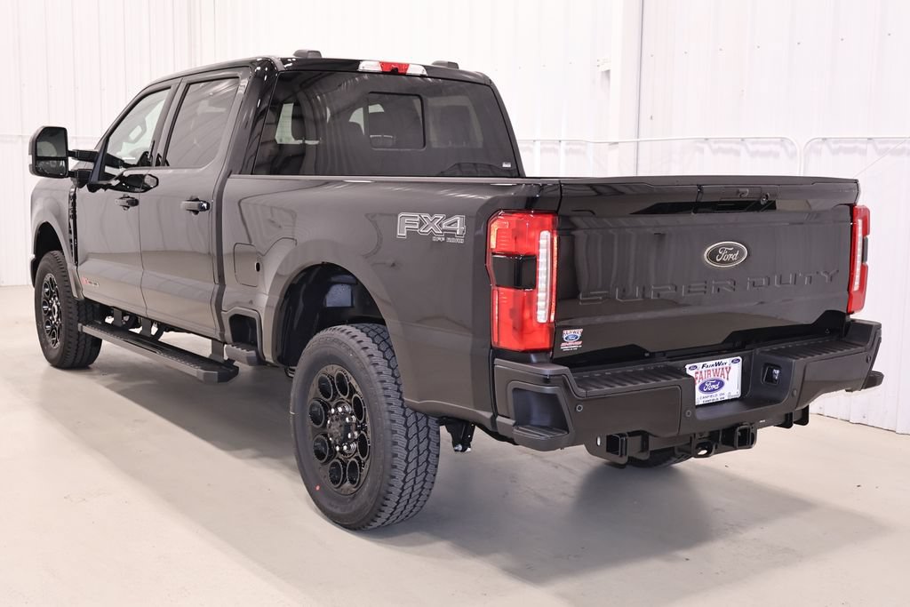 New 2026 Ford F350 Lariat w/ Black Appearance Package AWD/4WD image 7