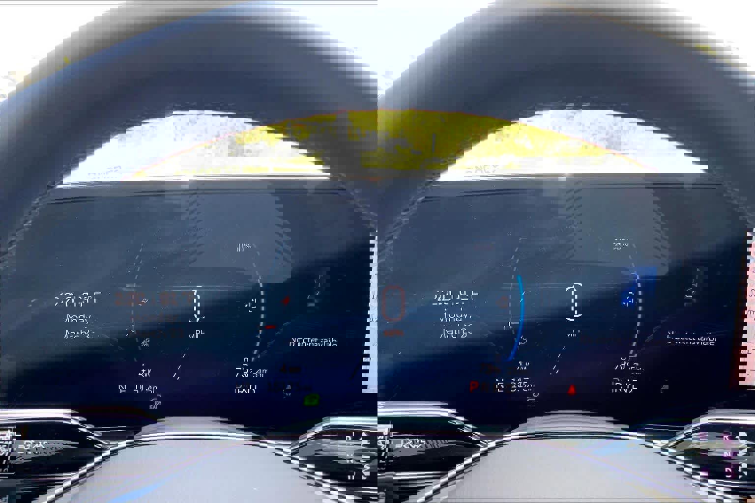 Used 2025 Cadillac Lyriq Luxury RWD image 23