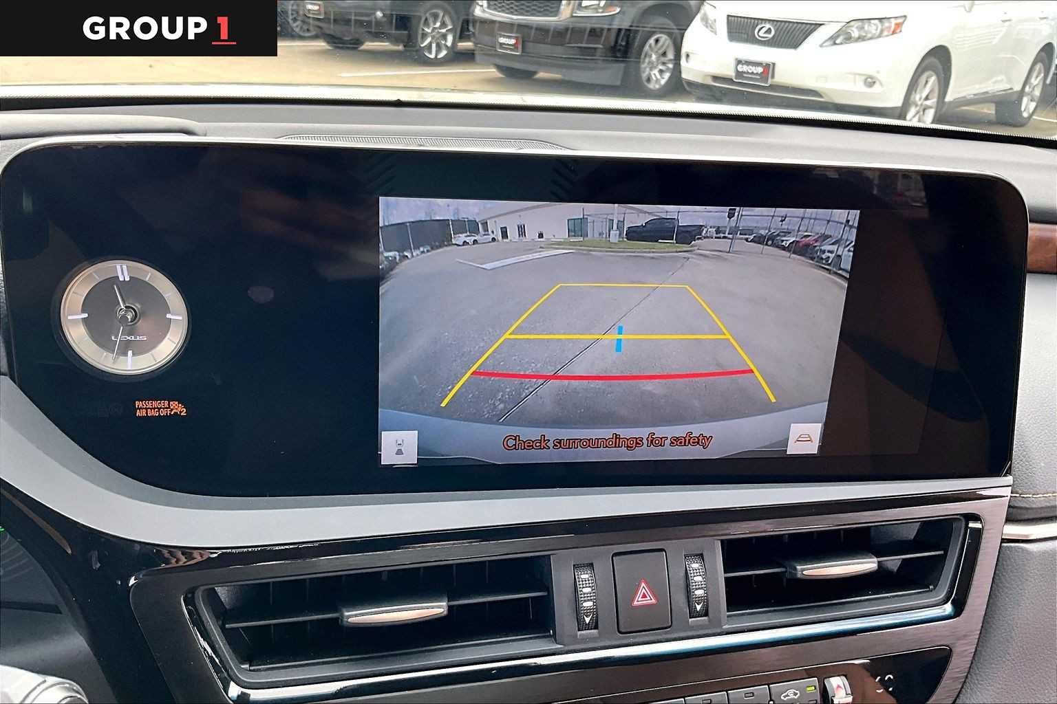 Certified 2023 Lexus ES 350 w/ Premium Package image 24