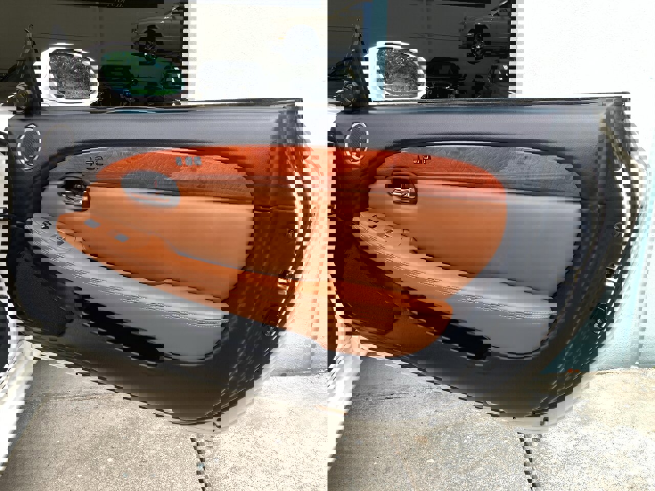 Used 2005 Lexus SC 430 Convertible image 32