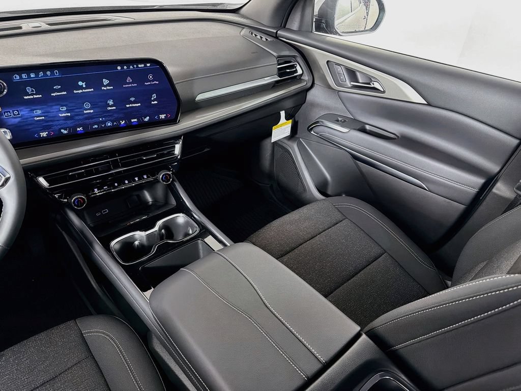 New 2026 Chevrolet Traverse LT w/ Driver Confidence Package AWD/4WD image 23