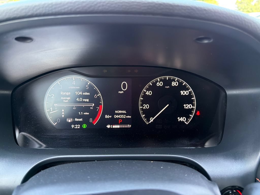 Used 2025 Honda HR-V Sport image 26