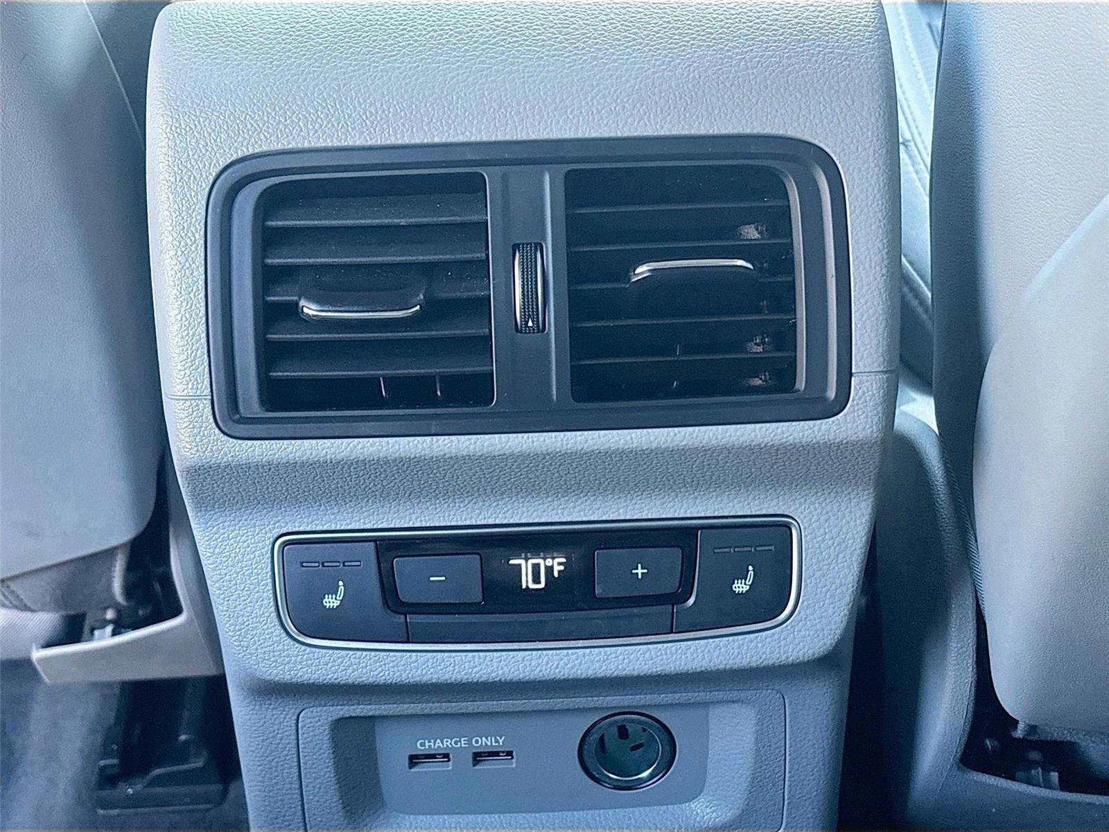 Used 2022 Audi Q5 2.0T Prestige w/ Prestige Package image 29