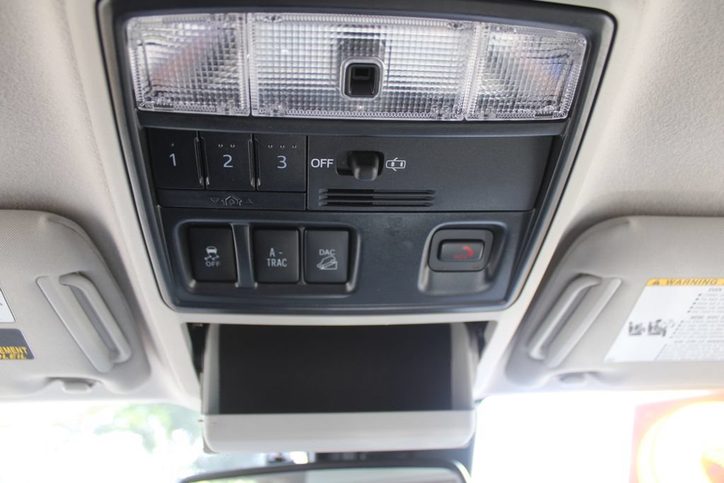 Used 2022 Toyota 4Runner SR5 Premium AWD/4WD image 54