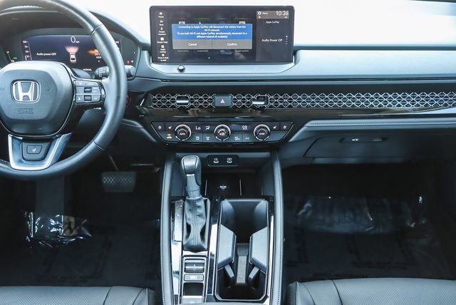 Used 2025 Honda Accord Touring image 15