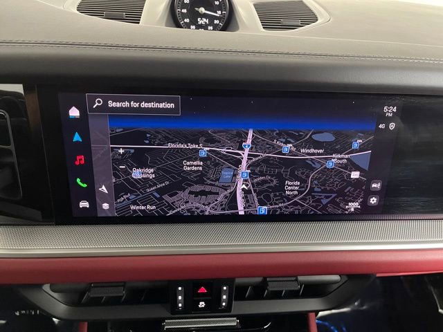 Used 2026 Porsche Cayenne Coupe image 37