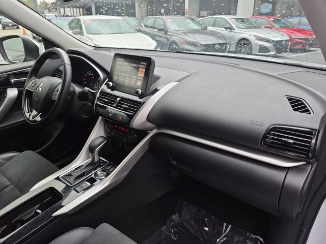 Used 2025 Mitsubishi Eclipse Cross SE AWD/4WD image 32