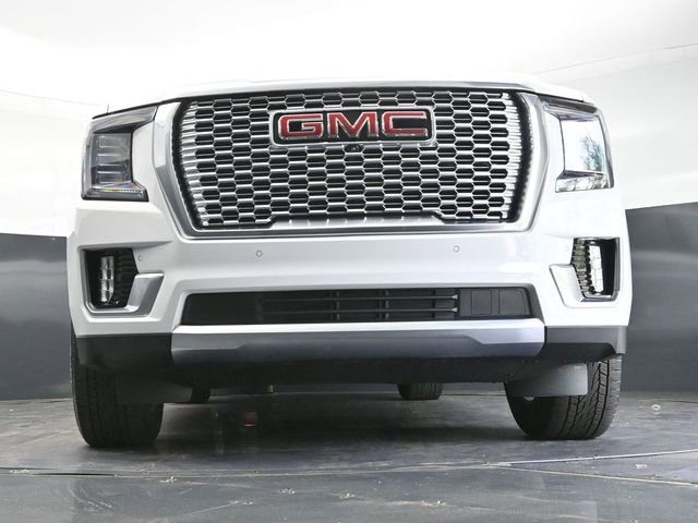 Used 2024 GMC Yukon XL Denali w/ Advanced Technology Package AWD/4WD image 32