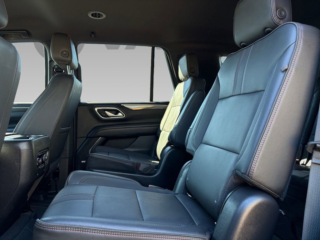 Used 2022 Chevrolet Tahoe RST w/ Luxury Package image 4