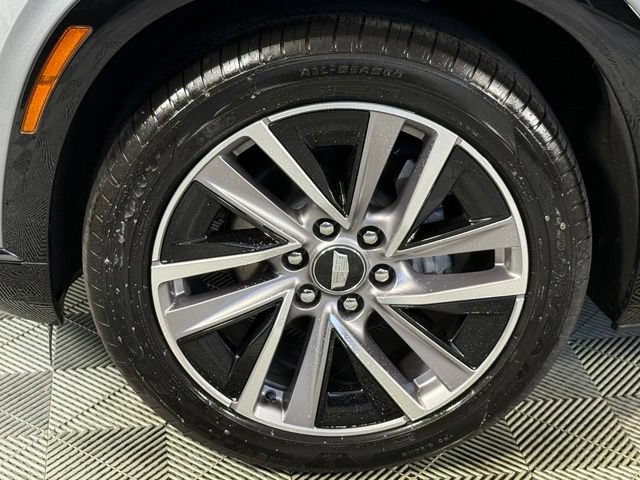 Certified 2026 Cadillac Vistiq Luxury w/ LPO, Floor Liner Package AWD/4WD image 15