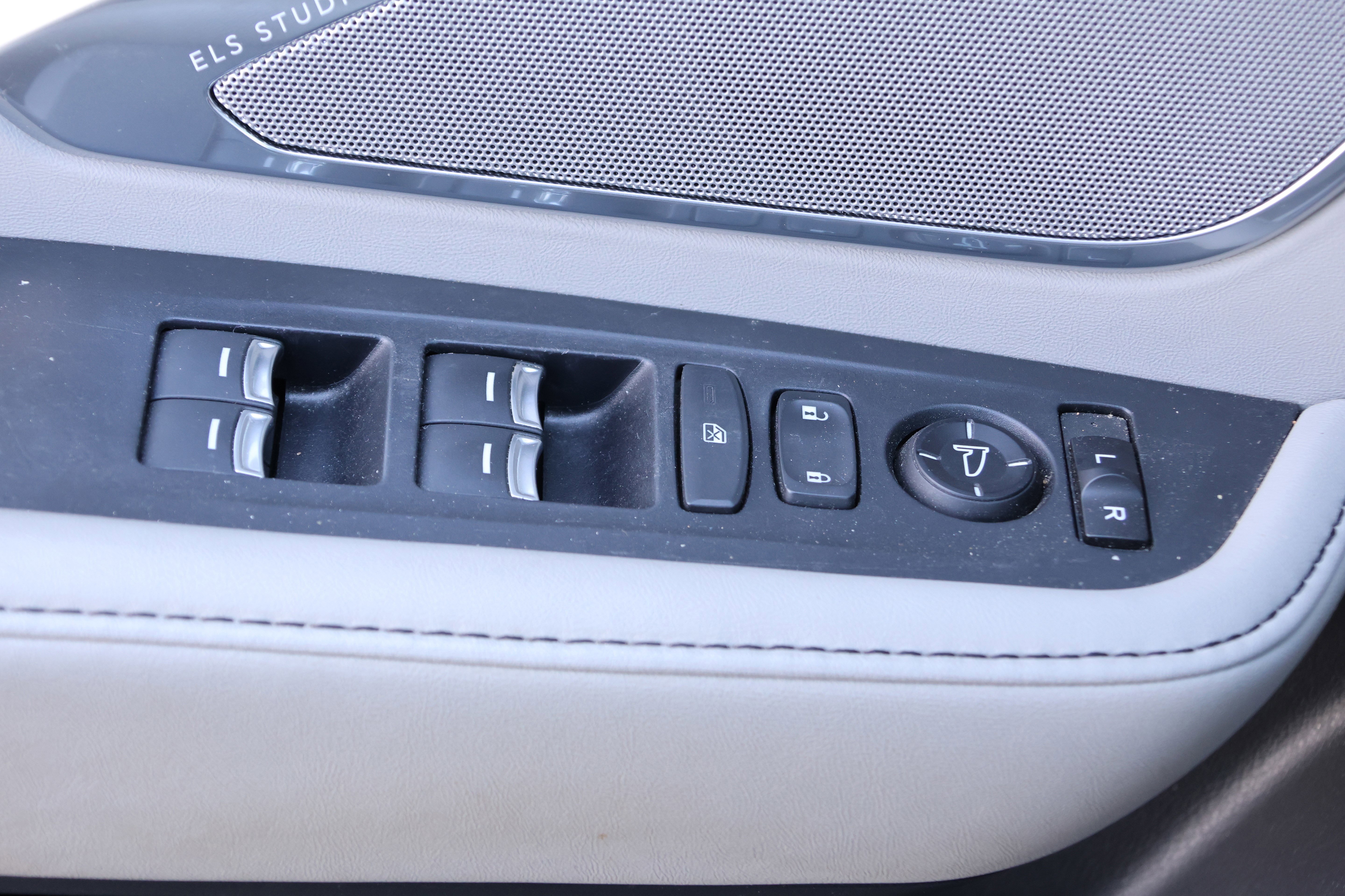 Used 2019 Acura RDX FWD w/ Advance Package image 15