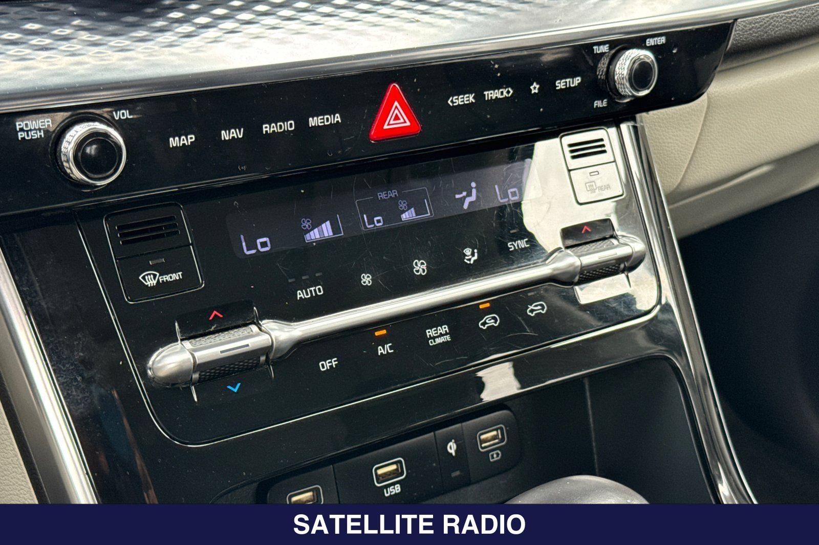 Used 2024 Kia Carnival SX Prestige FWD image 22