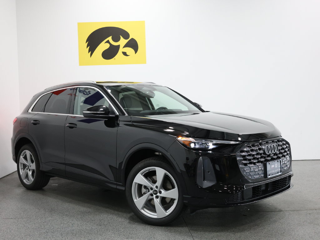 New 2026 Audi Q5 Premium Plus AWD/4WD image 2