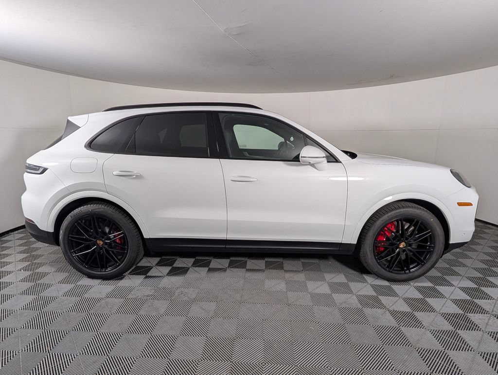 New 2026 Porsche Cayenne S AWD/4WD image 8