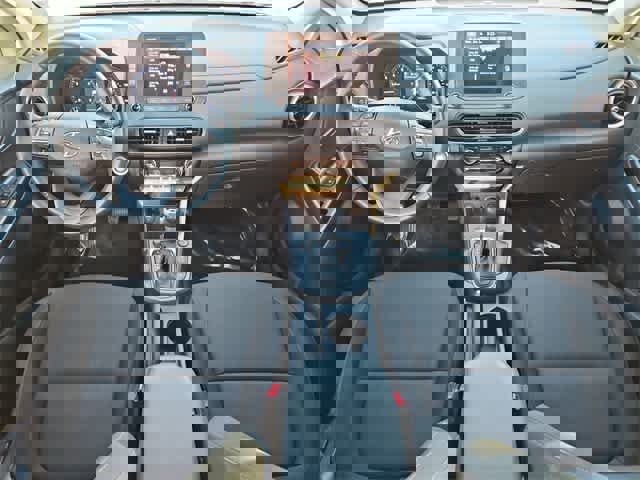 Certified 2022 Hyundai Kona SEL w/ Convenience Package image 15