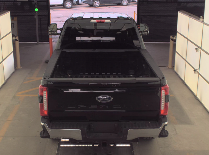 Used 2025 Ford F250 Lariat w/ Chrome Package AWD/4WD image 17