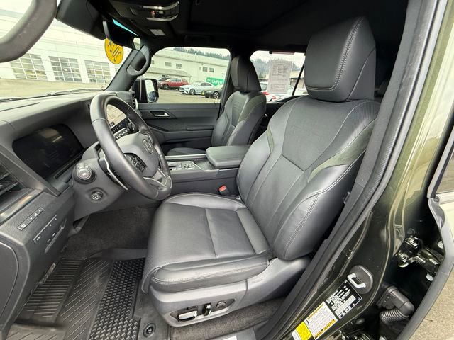 Used 2024 Lexus GX 550 550 Overtrail+ image 17