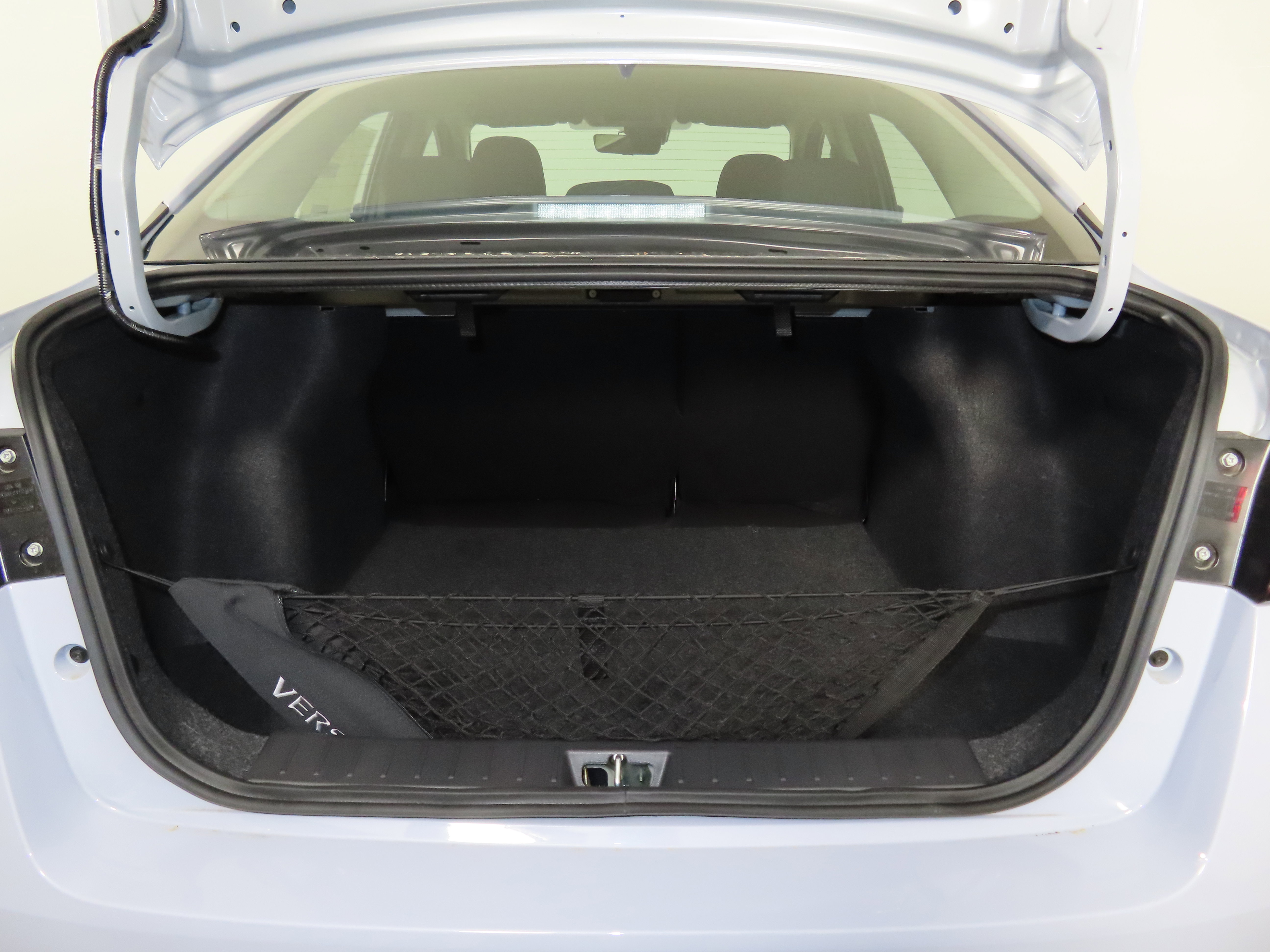 New 2025 Nissan Versa SV w/ Electronics Package FWD image 11