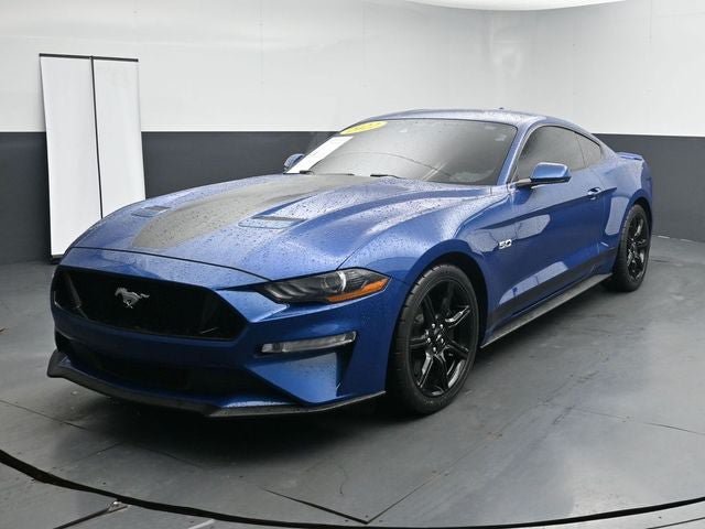 Used 2022 Ford Mustang GT RWD image 4