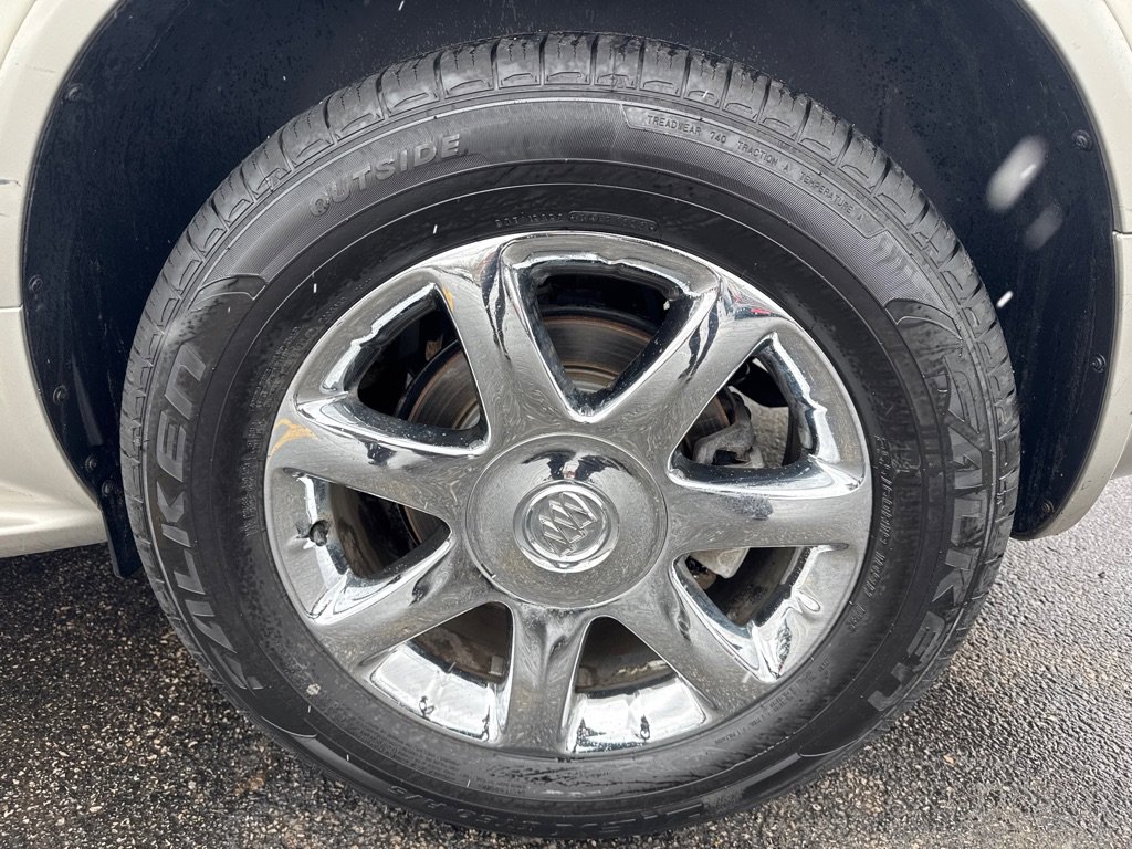 Used 2009 Buick Enclave CXL w/ Entertainment Package #3 image 9