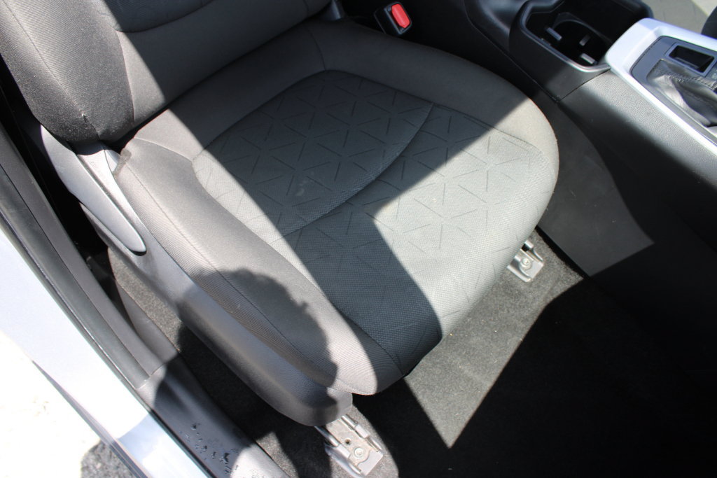 Used 2024 Toyota RAV4 XLE AWD/4WD image 12
