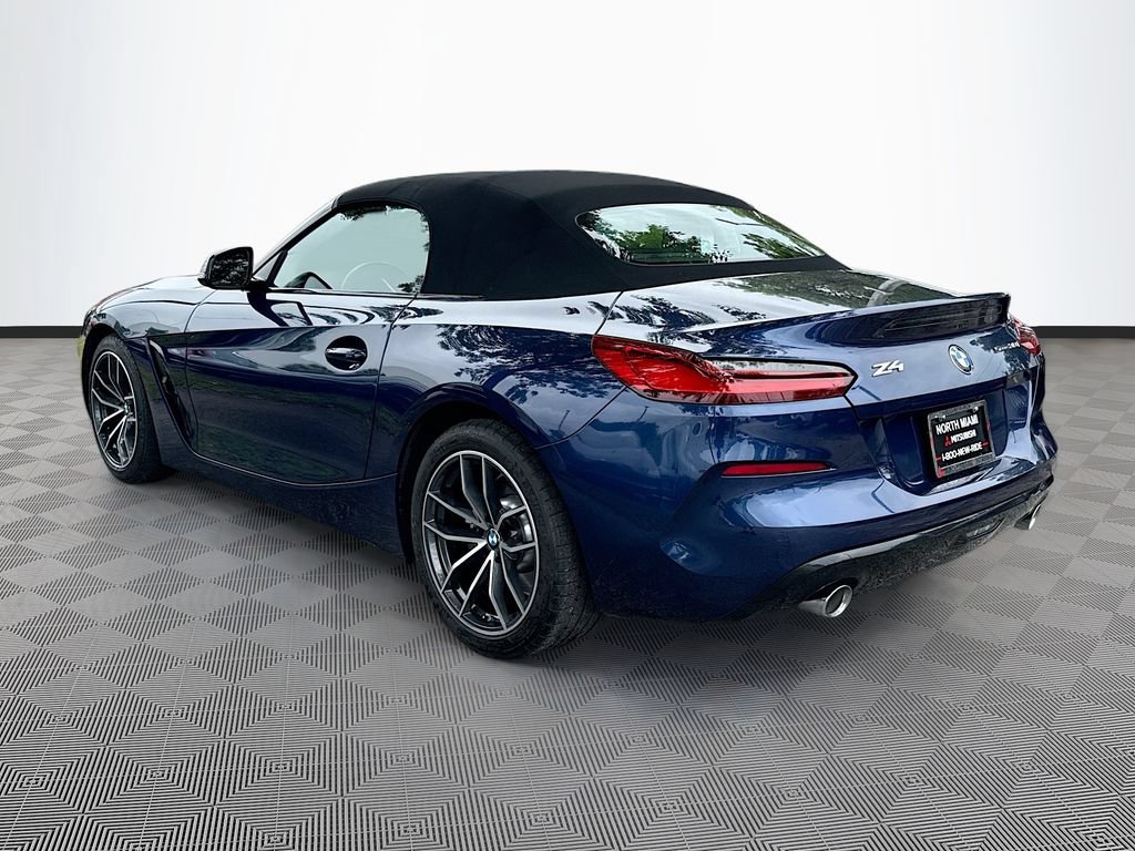 Used 2022 BMW Z4 sDrive30i w/ Convenience Package RWD image 5