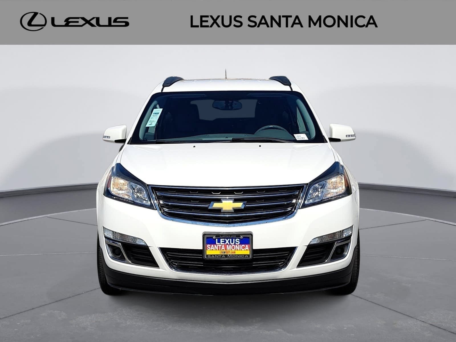 Used 2014 Chevrolet Traverse LT FWD image 2