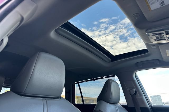 Used 2023 Toyota Highlander XLE FWD image 21