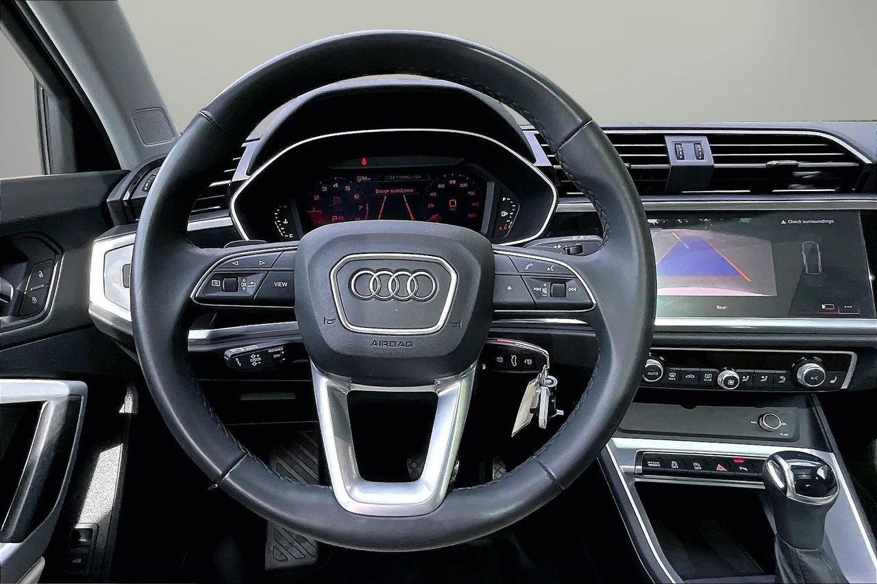 Used 2025 Audi Q3 2.0T Premium AWD/4WD image 11