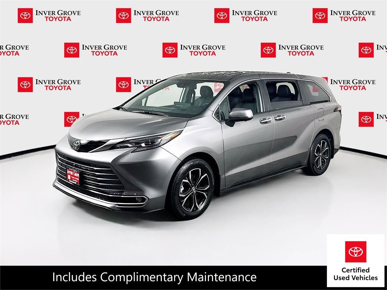 Certified 2026 Toyota Sienna Platinum AWD/4WD image 1