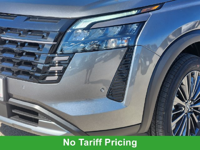 New 2026 Nissan Pathfinder SL FWD image 6