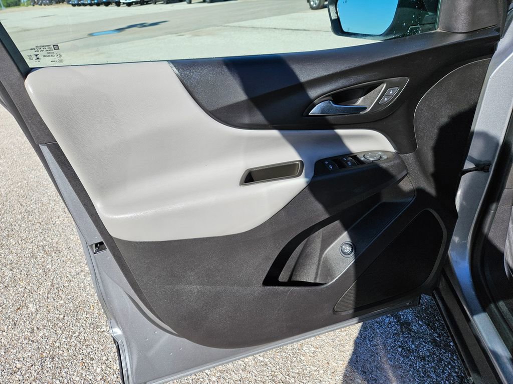 Used 2024 Chevrolet Equinox LT image 22
