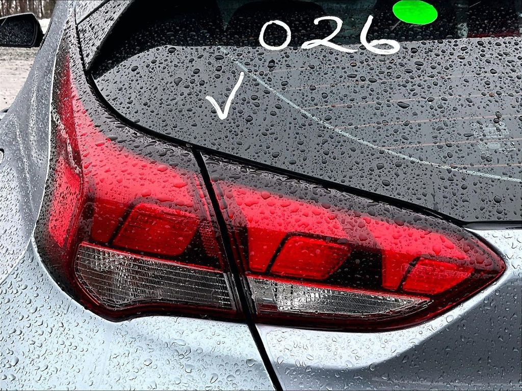 Used 2019 Hyundai Veloster 2.0 image 28